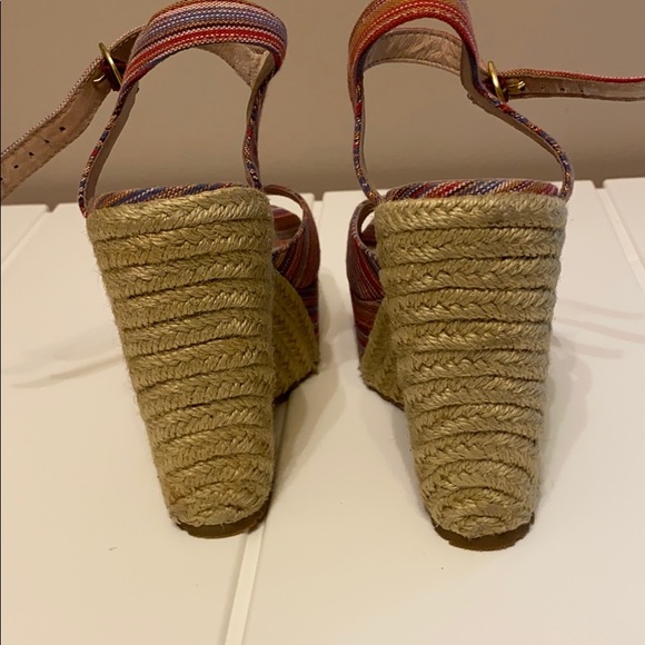 Striped multicolor wedges - Picture 3 of 4